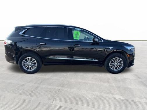 2024 Buick Enclave Essence AWD