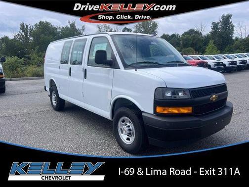 2025 Chevrolet Express 2500 RWD 2500 Regular Wheelbase WT