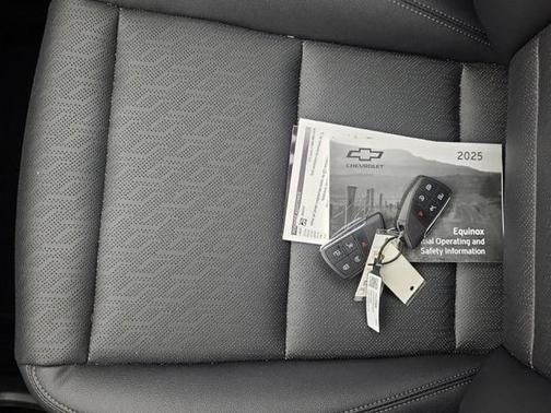 2025 Chevrolet Equinox 1LT