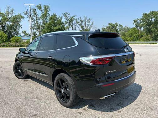 2024 Buick Enclave Essence AWD