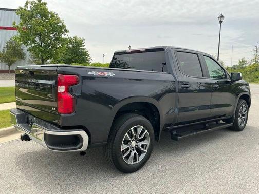 Dark Ash Metallic 2023 Chevrolet Silverado 1500 LT