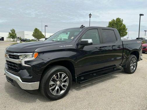 Dark Ash Metallic 2023 Chevrolet Silverado 1500 LT