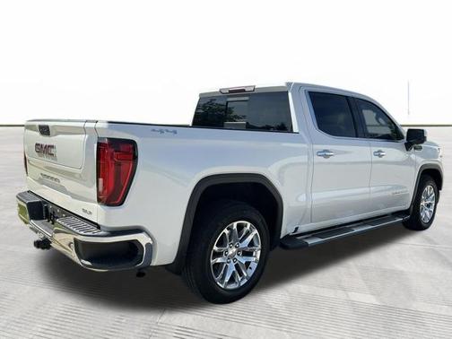 White Frost Tricoat 2020 GMC Sierra 1500 SLT