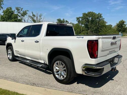 White Frost Tricoat 2020 GMC Sierra 1500 SLT