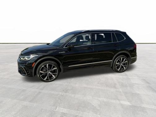 2022 Volkswagen Tiguan 2.0T SEL R-Line 4MOTION