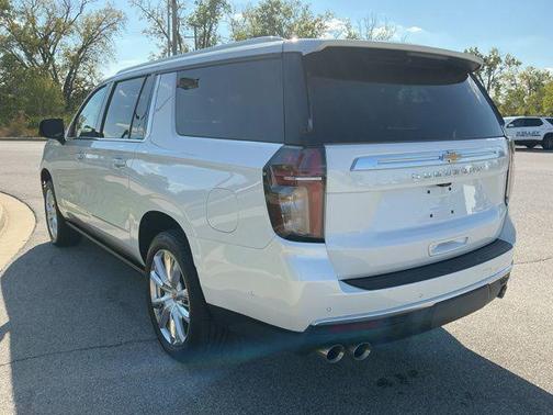 2024 Chevrolet Suburban 4WD High Country