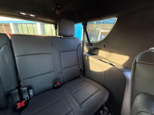 2024 Chevrolet Suburban 4WD Z71