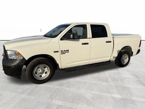 2020 RAM 1500 Classic SSV Crew Cab 4x4 5'7' Box