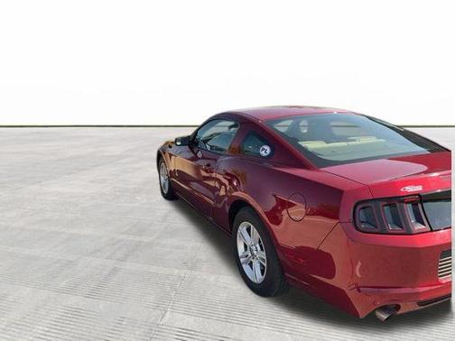 2014 Ford Mustang V6