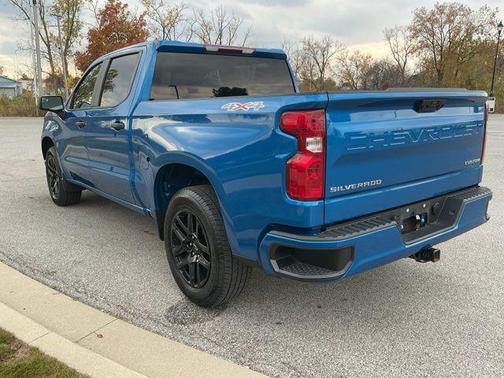 2023 Chevrolet Silverado 1500 Custom