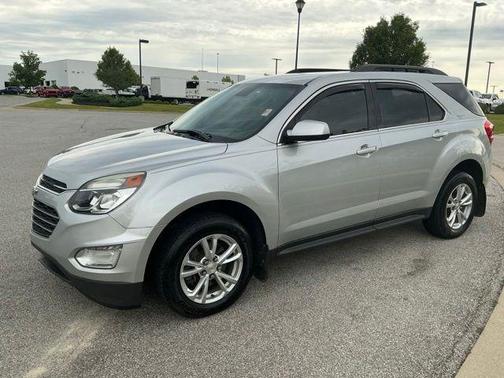 Silver Ice Metallic 2017 Chevrolet Equinox 1LT