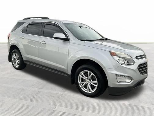 Silver Ice Metallic 2017 Chevrolet Equinox 1LT