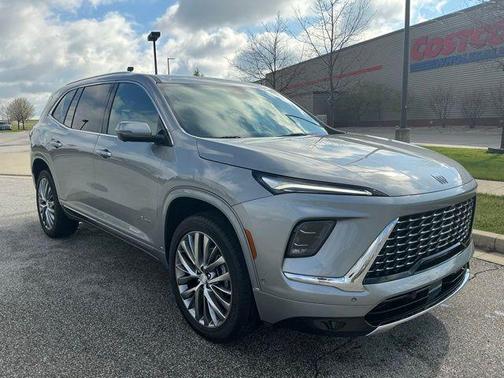 2025 Buick Enclave Avenir FWD