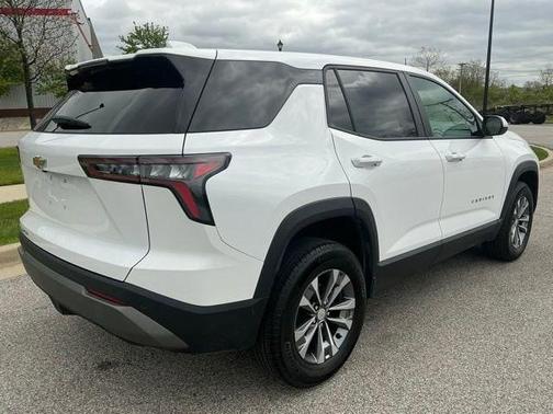 Summit White 2026 Chevrolet Equinox 1LT