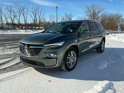 2023 Buick Enclave Premium AWD