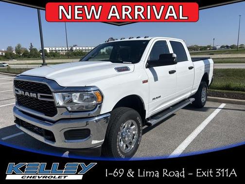 2021 RAM 2500 Tradesman Crew Cab 4x4 6'4' Box
