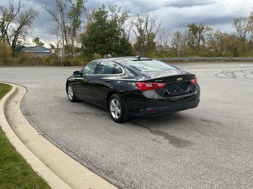 2022 Chevrolet Malibu 1LS