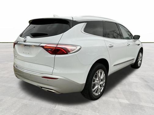 2024 Buick Enclave Essence AWD