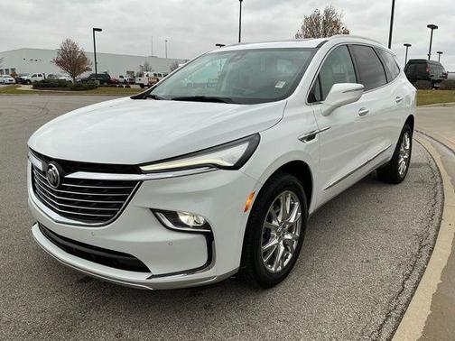 2024 Buick Enclave Essence AWD