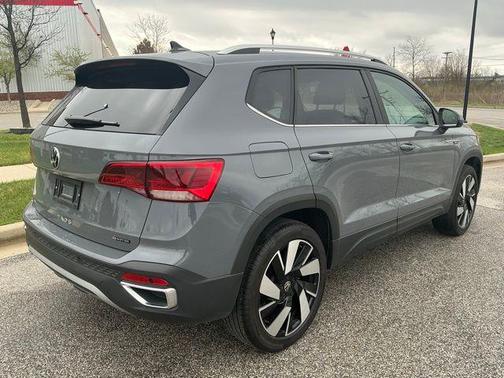 2024 Volkswagen Taos 1.5T SEL