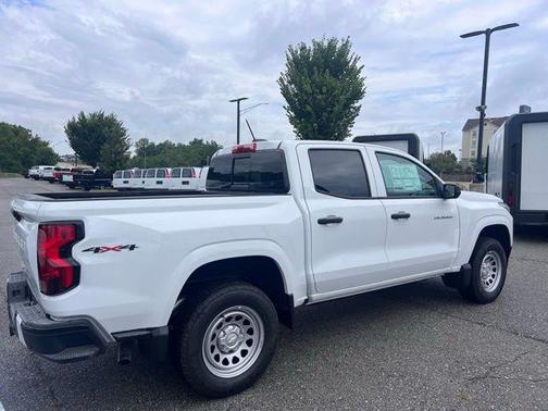 2025 Chevrolet Colorado WT
