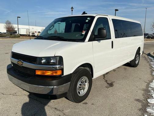 2025 Chevrolet Express 3500 RWD 3500 Extended Wheelbase LT