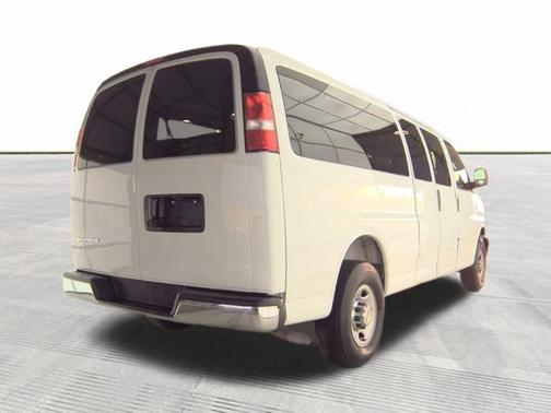 2025 Chevrolet Express 3500 RWD 3500 Extended Wheelbase LT