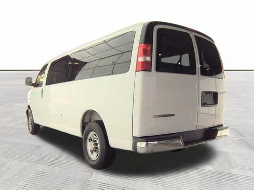2025 Chevrolet Express 3500 RWD 3500 Extended Wheelbase LT