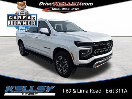 Iridescent Pearl Tricoat 2025 Chevrolet Suburban 4WD Z71