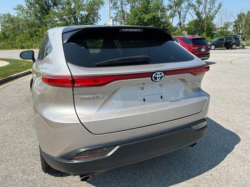 2021 Toyota Venza LE