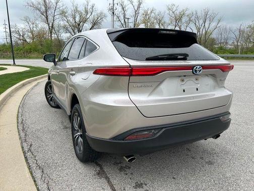 2021 Toyota Venza LE