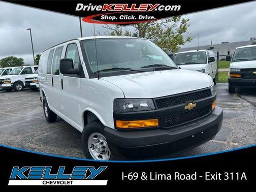 2025 Chevrolet Express 2500 RWD 2500 Regular Wheelbase WT