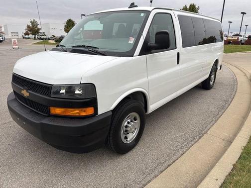 2025 Chevrolet Express 3500 RWD 3500 Extended Wheelbase LS