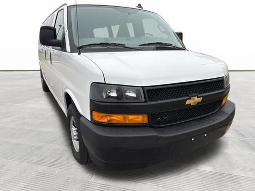 2025 Chevrolet Express 3500 RWD 3500 Extended Wheelbase LS