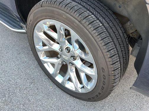 2018 Cadillac Escalade Premium Luxury