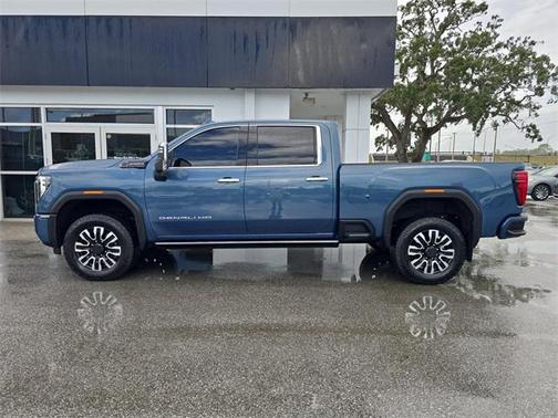 2024 GMC Sierra 3500 Denali