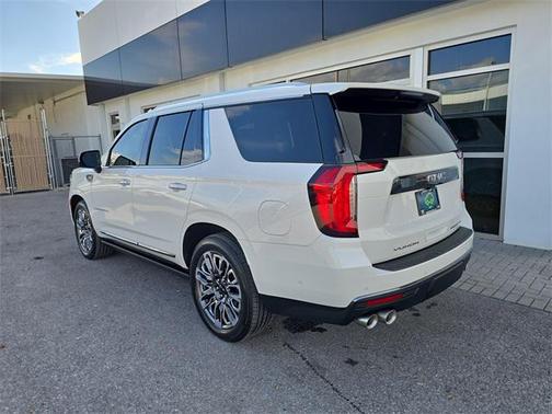 2023 GMC Yukon Denali Ultimate