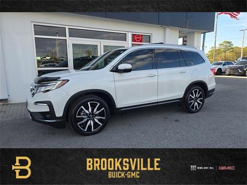 2022 Honda Pilot Touring 8-Passenger