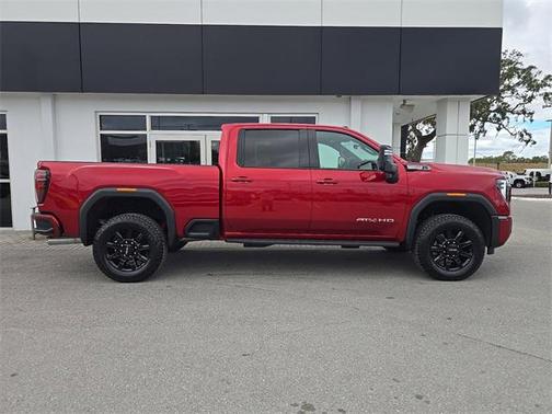 2025 GMC Sierra 2500 AT4