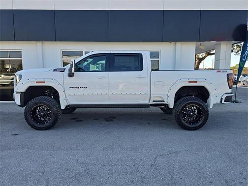 2026 GMC Sierra 2500 AT4