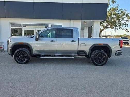 2025 GMC Sierra 2500 Denali