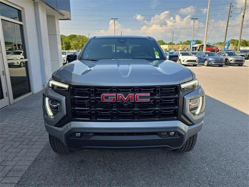 2025 GMC Canyon Elevation
