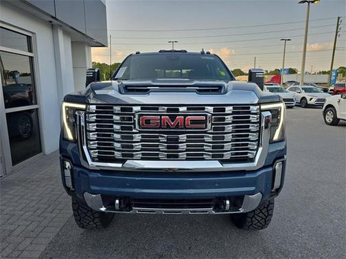 2025 GMC Sierra 3500 Denali