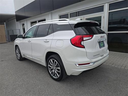 2024 GMC Terrain Denali