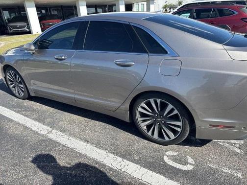 2019 Lincoln MKZ Reserve II