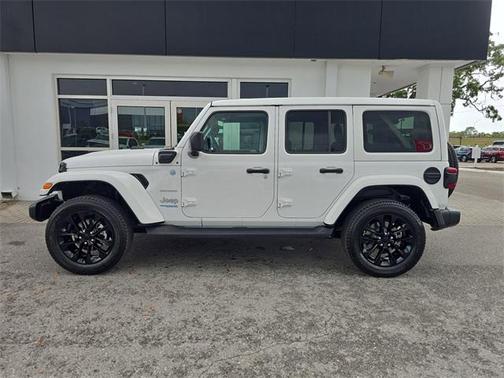 2022 Jeep Wrangler Unlimited 4xe Sahara