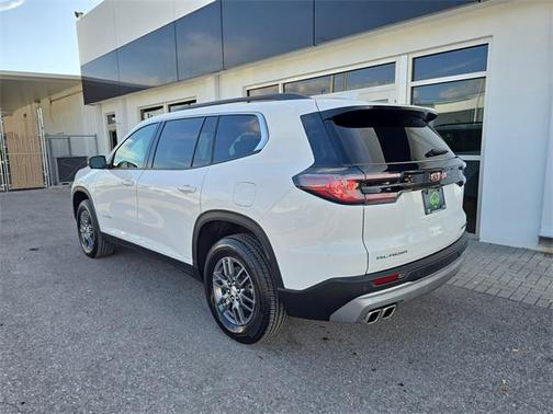 2025 GMC Acadia FWD Elevation