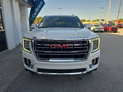 2022 GMC Yukon XL SLT
