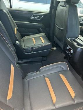 2023 GMC Yukon XL 4WD AT4