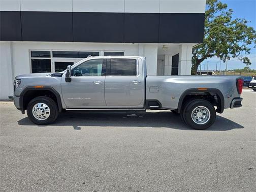 2025 GMC Sierra 3500 Denali